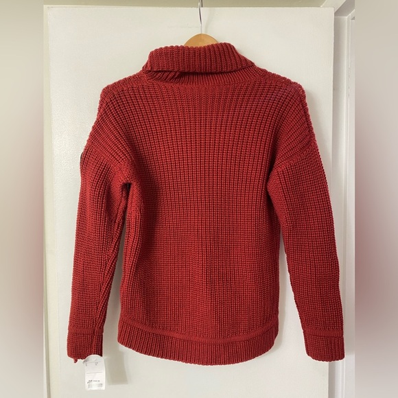 Canada Goose Crimson Red Merino Wool knit Turtle Neck Sweater​ - Picture 3 of 7